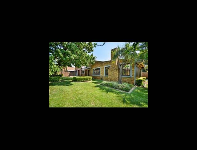 3 BEDROOM HOUSE SOLD IN MAGALIESKRUIN